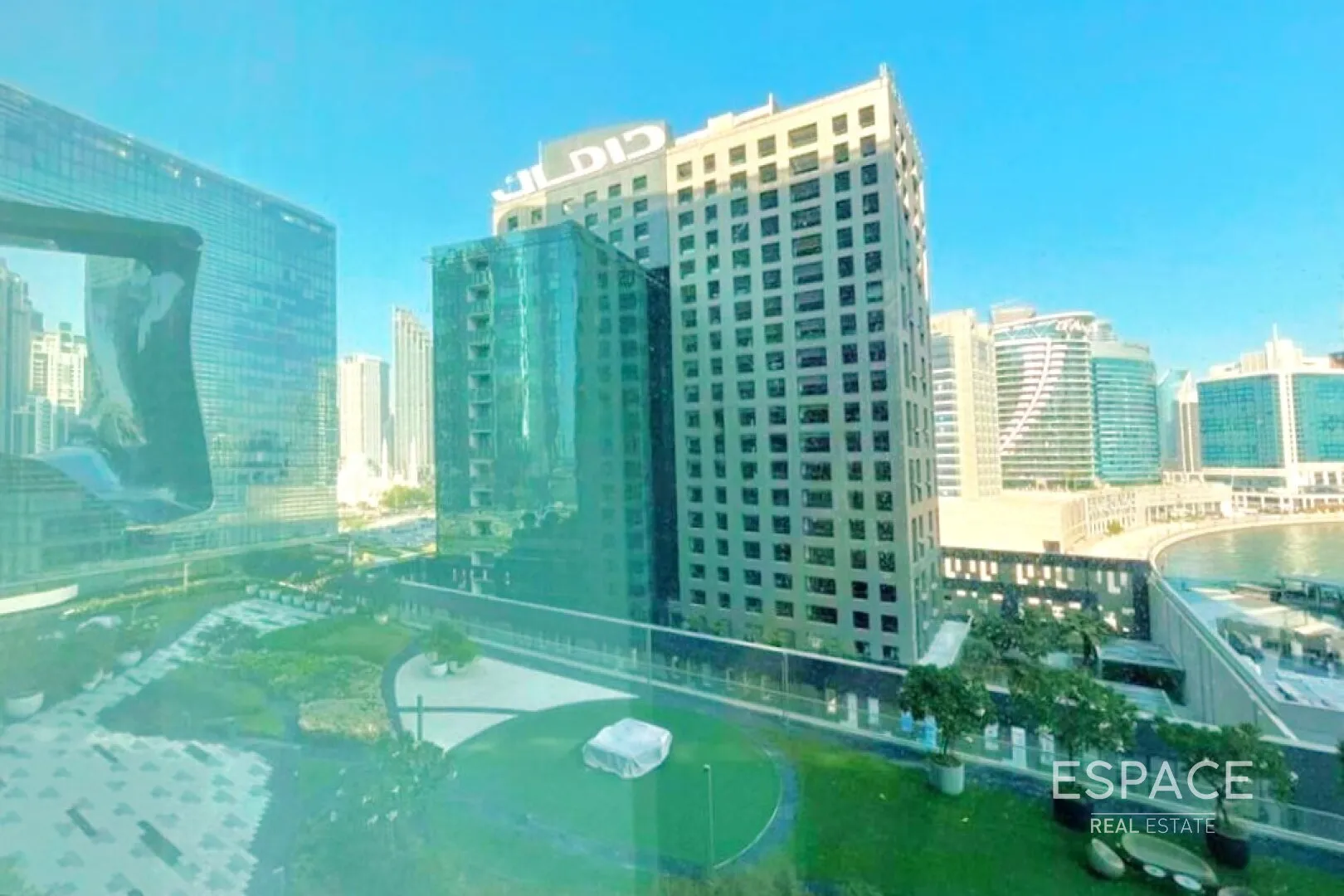 PropertiesGalleryCamera