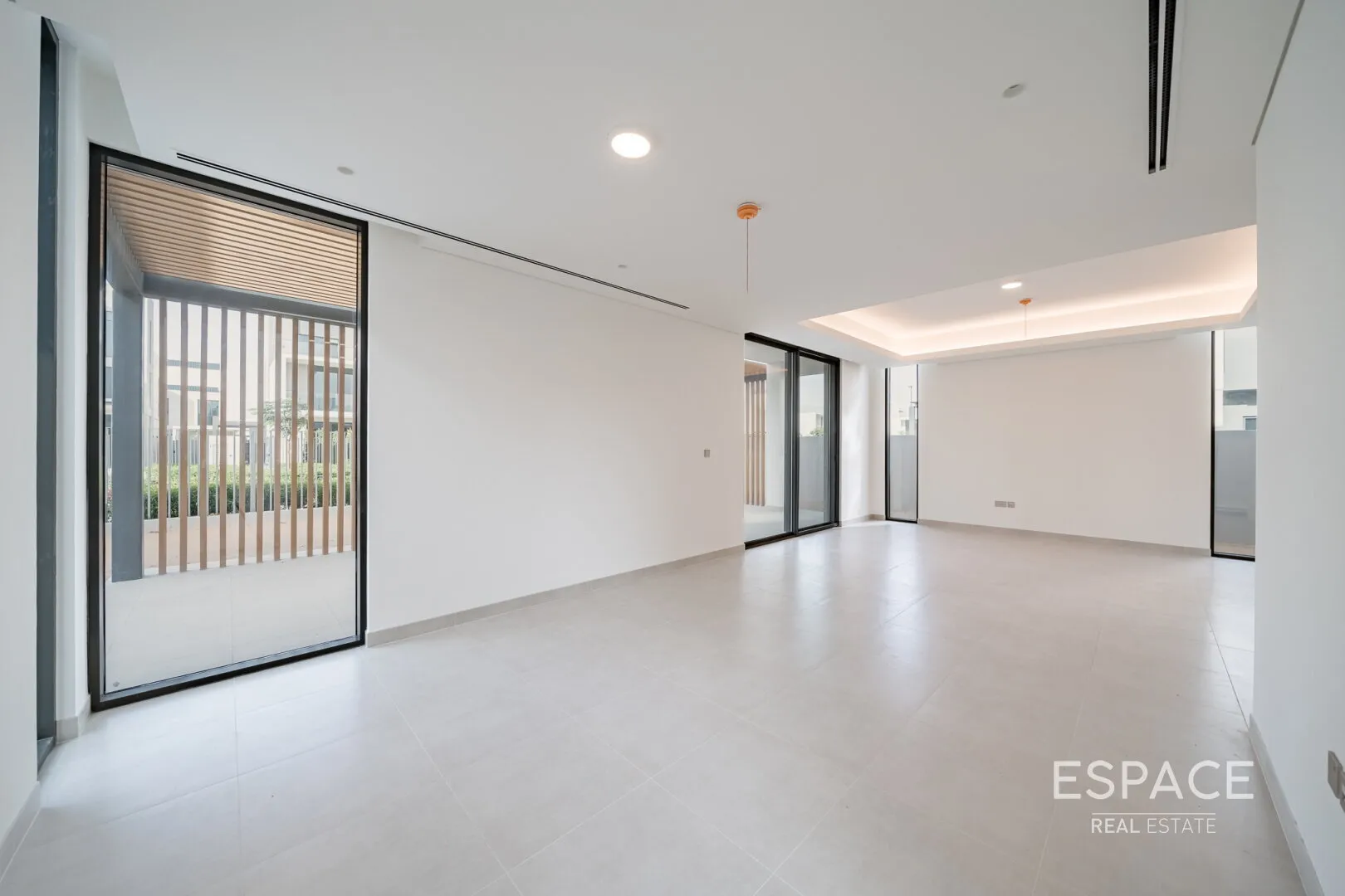 single static gallery