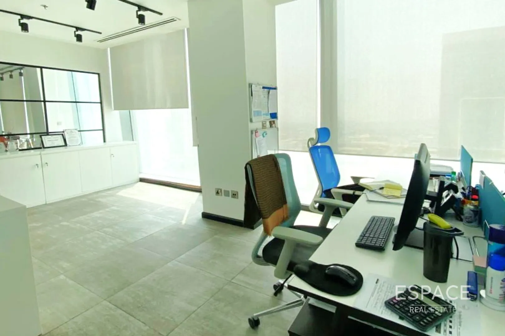 PropertiesGalleryCamera