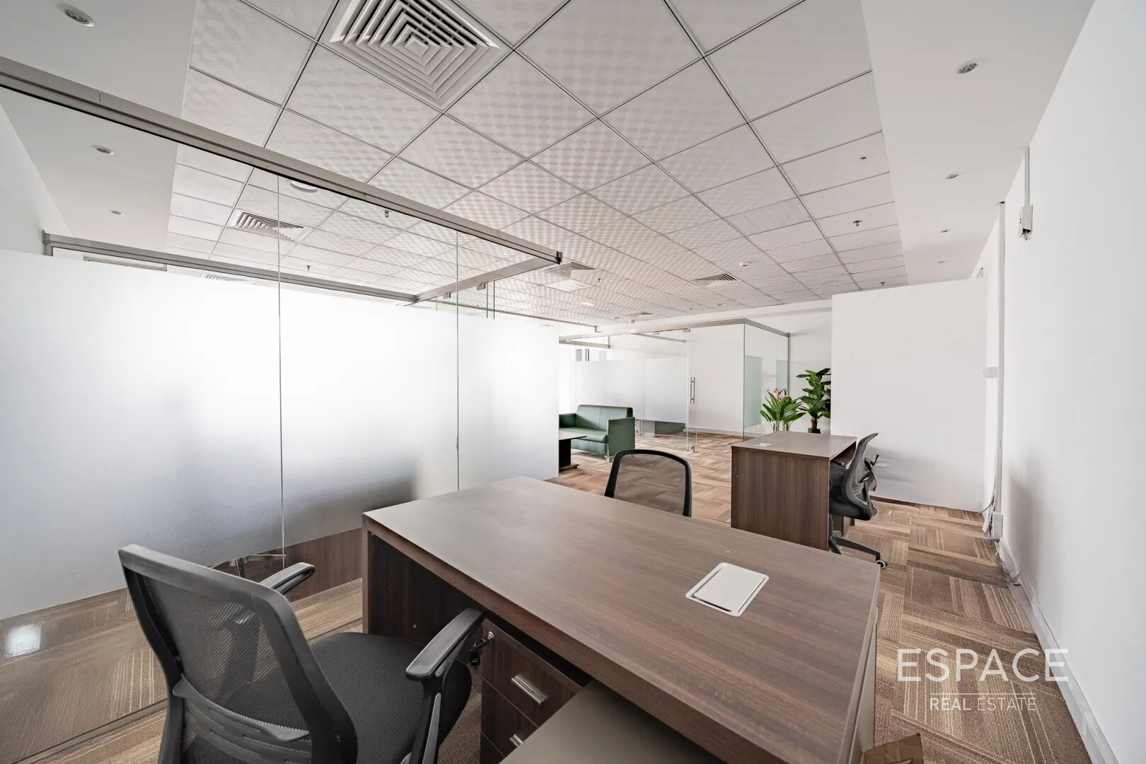 single static gallery