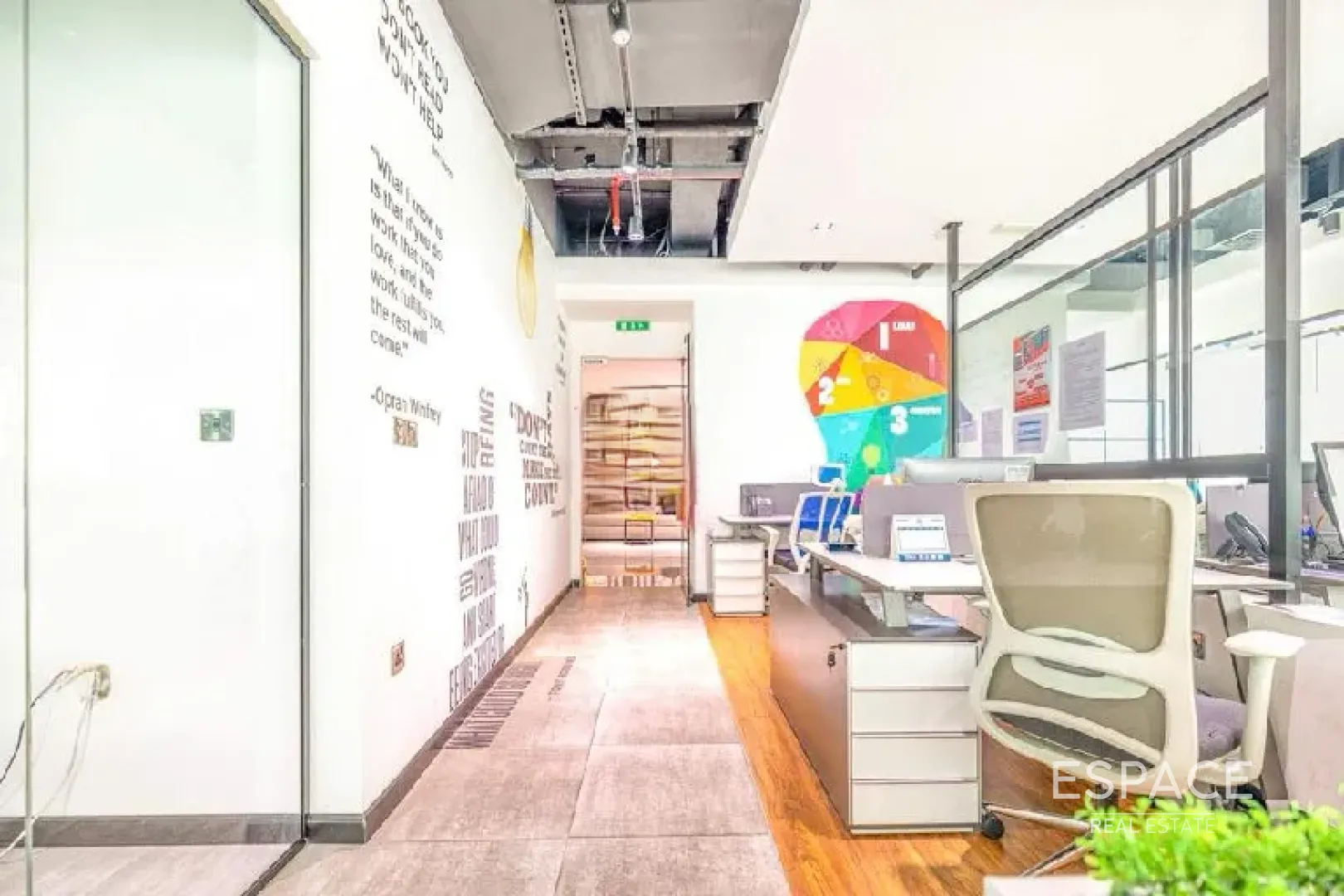 single static gallery
