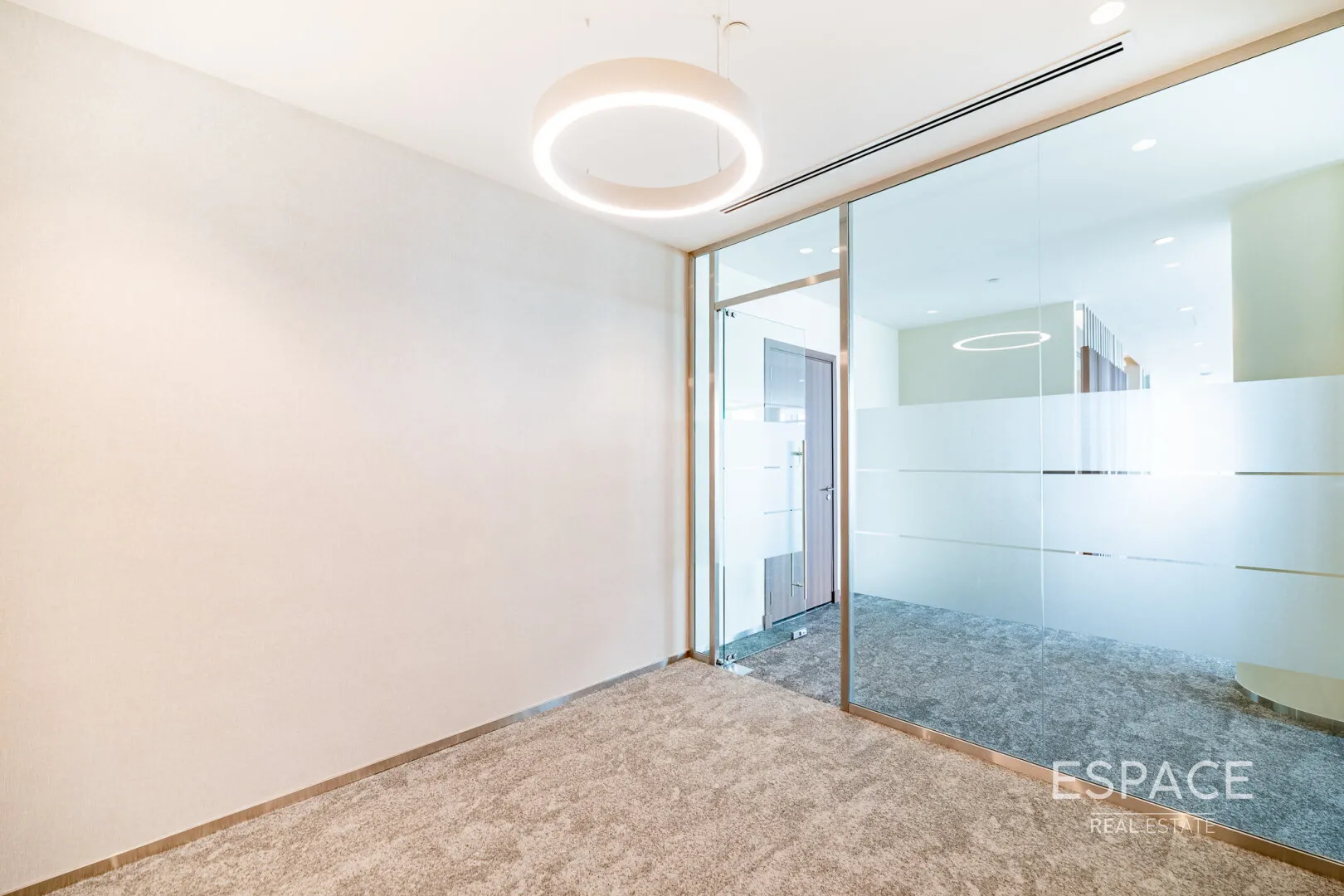 single static gallery