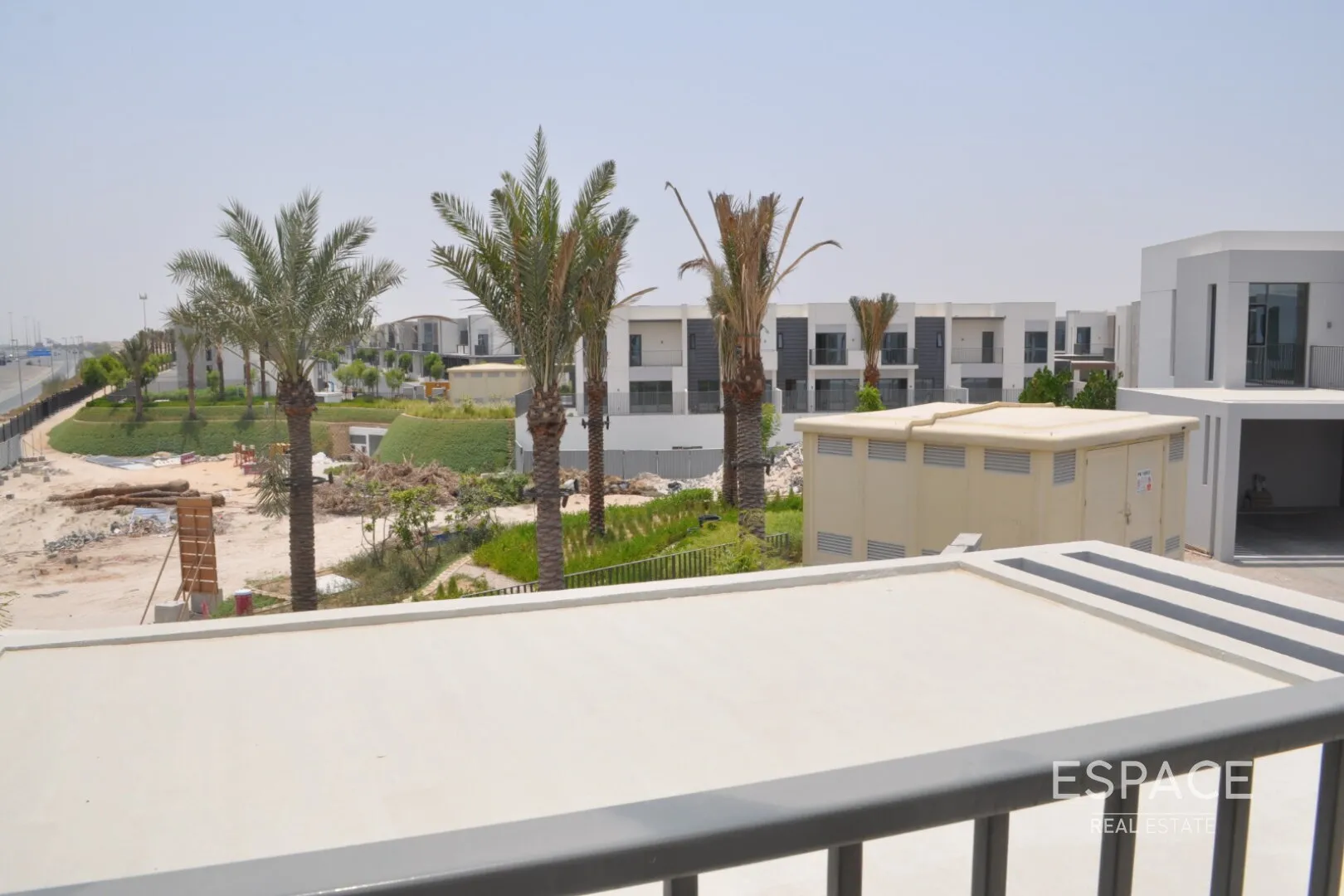 PropertiesGalleryCamera