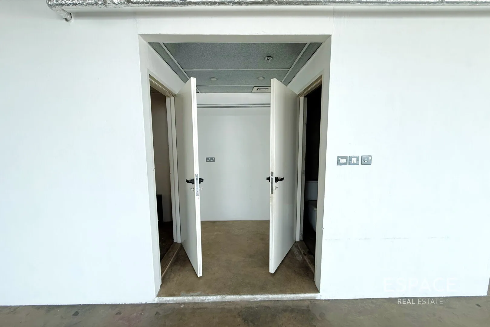 single static gallery
