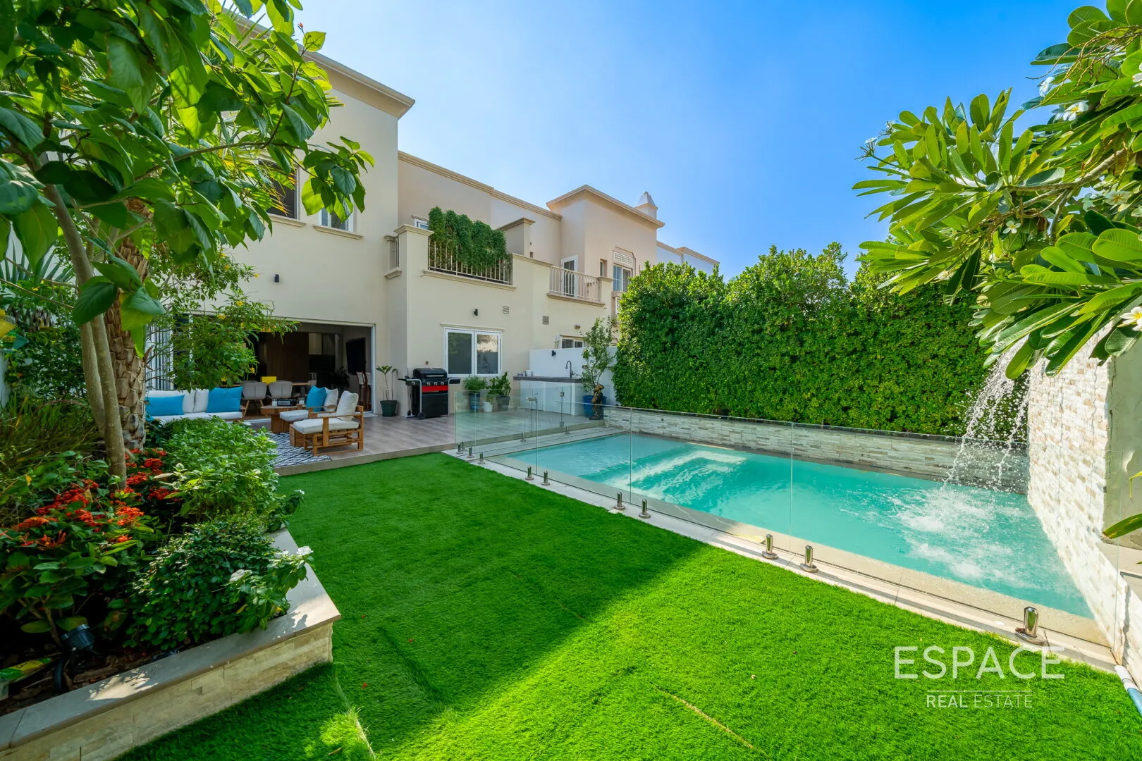 single static gallery