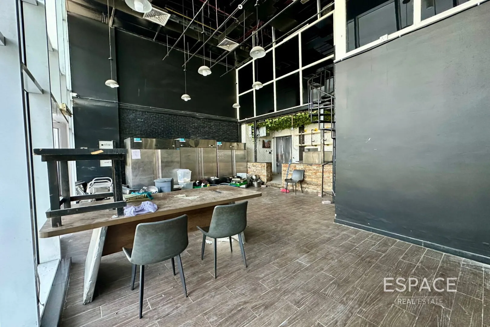 single static gallery