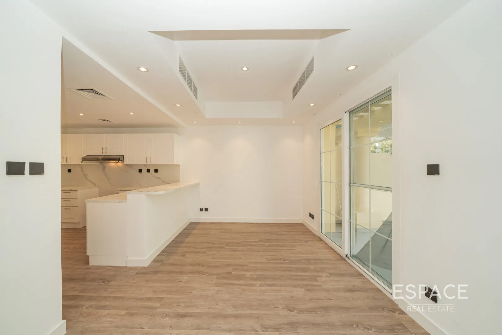 single static gallery