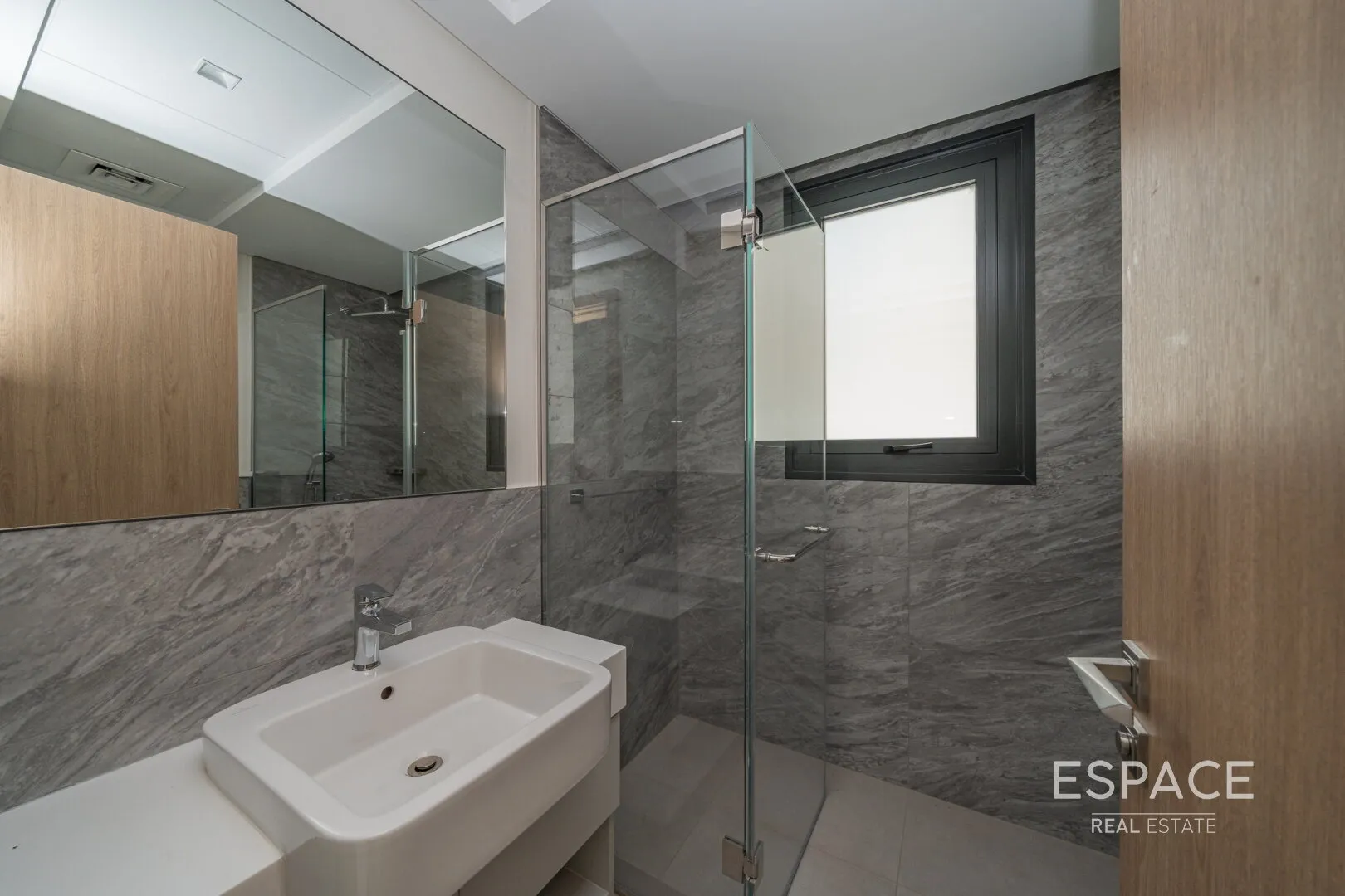 single static gallery