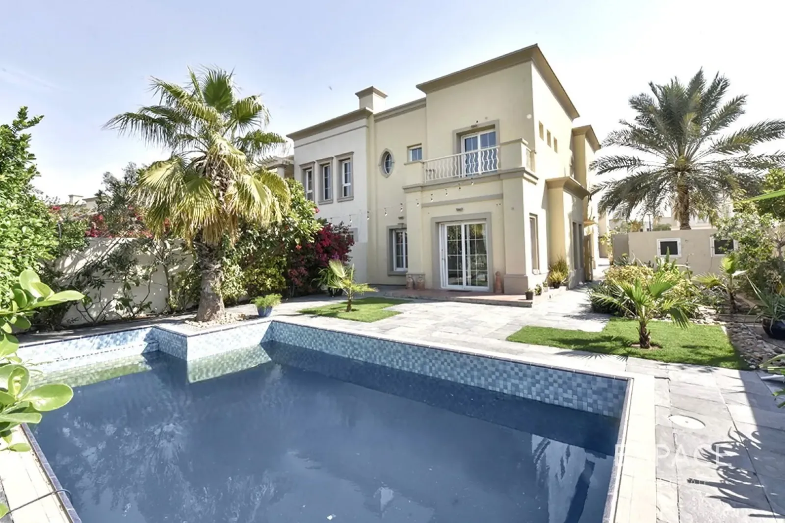 PropertiesGalleryCamera