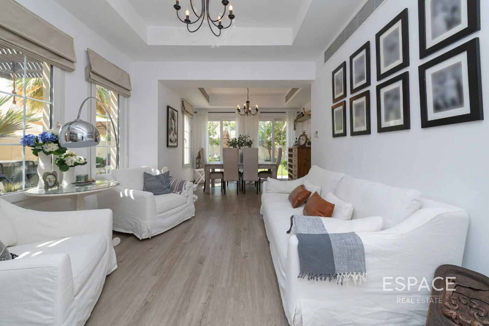 single static gallery