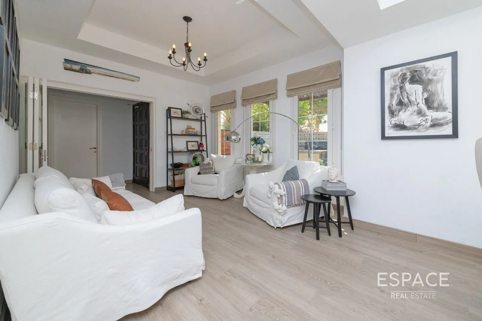 single static gallery