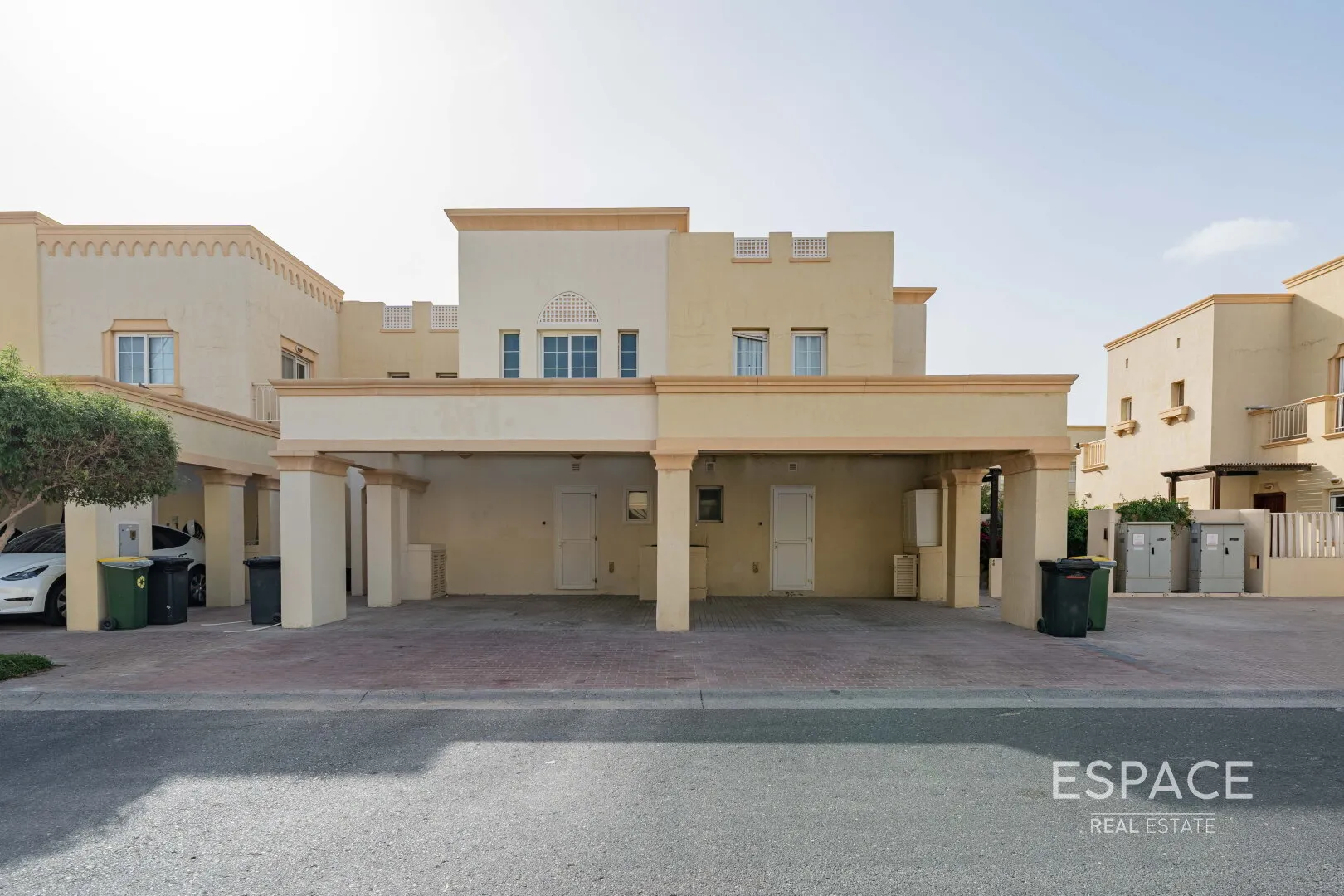 PropertiesGalleryCamera