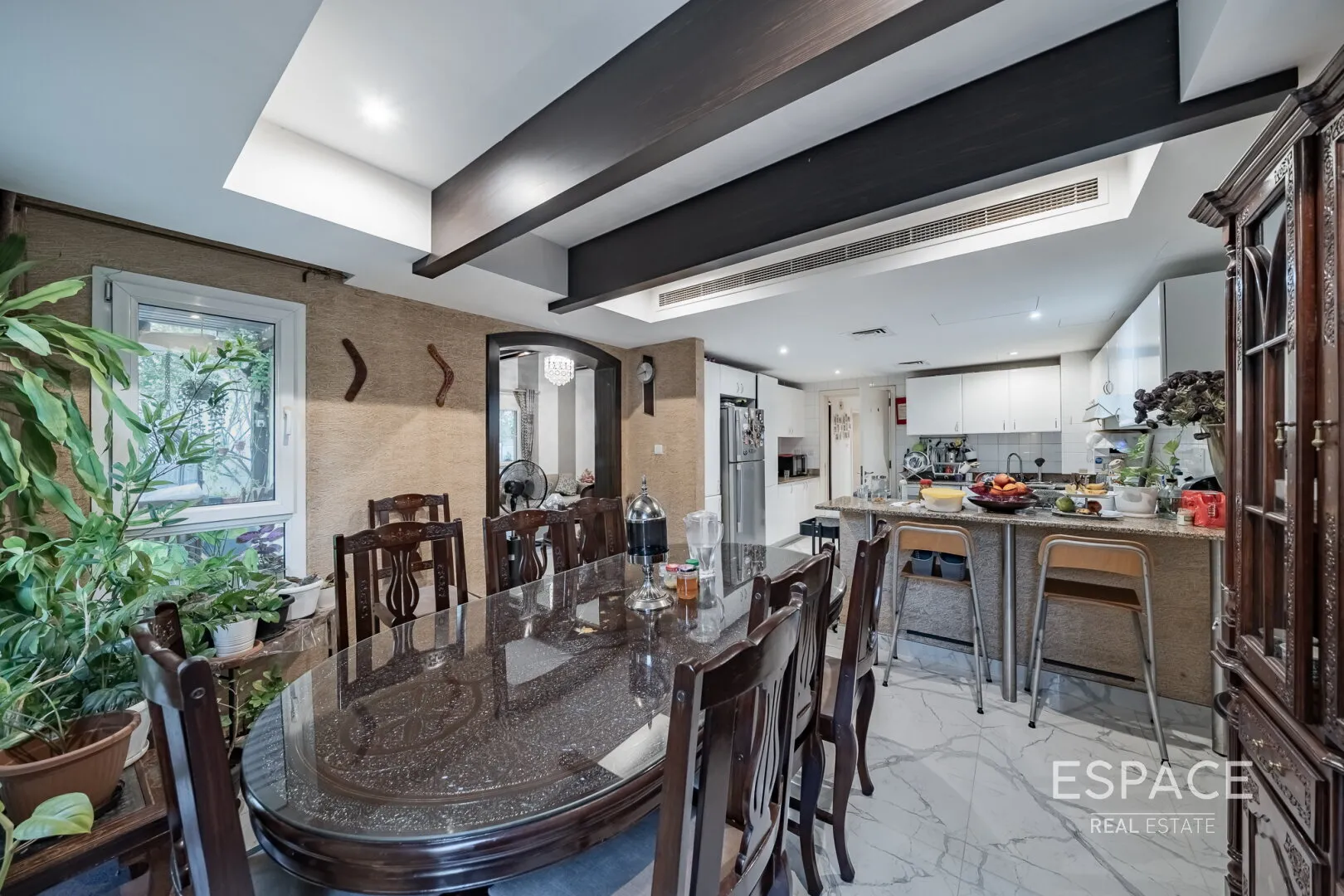 single static gallery