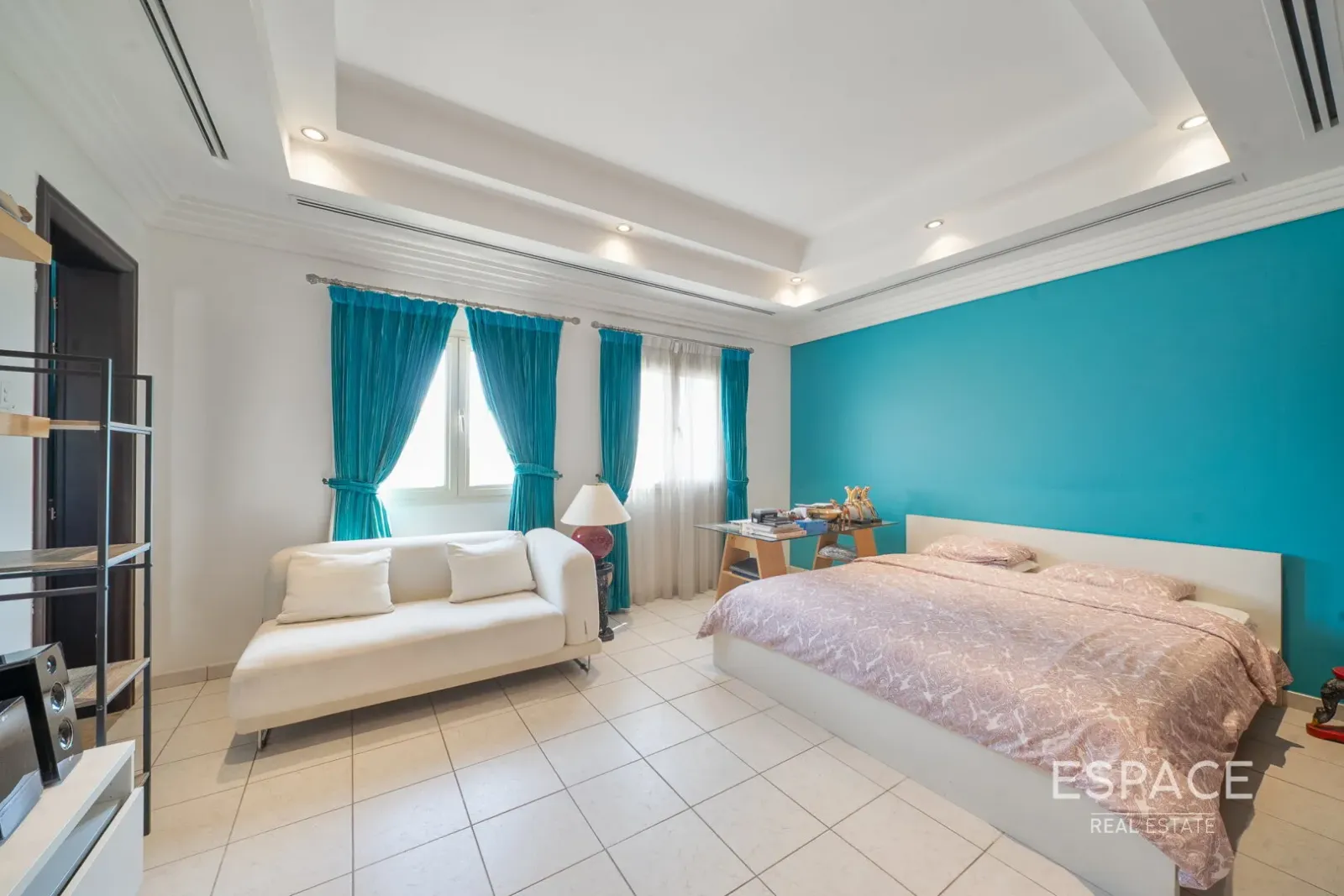 PropertiesGalleryCamera