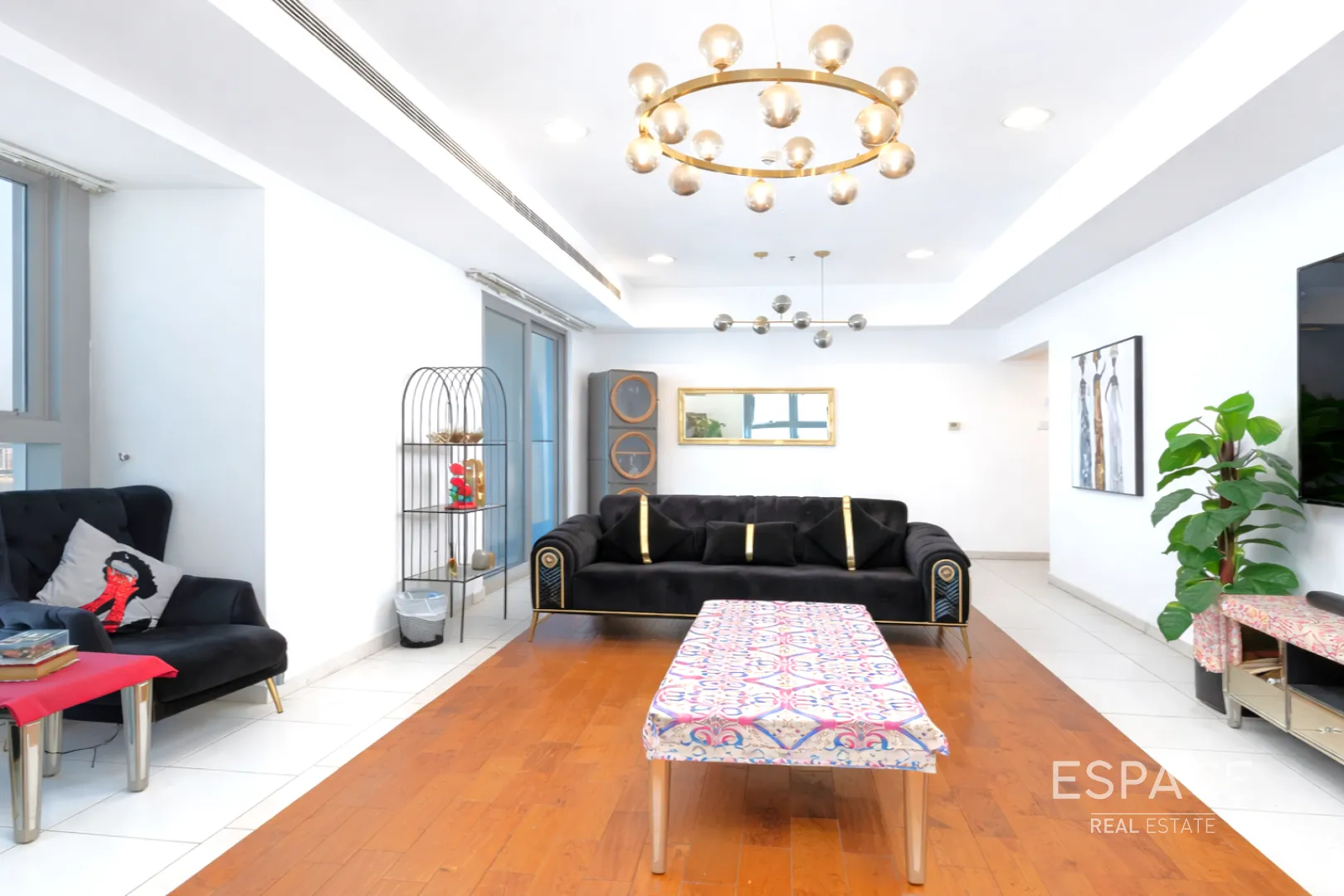 single static gallery