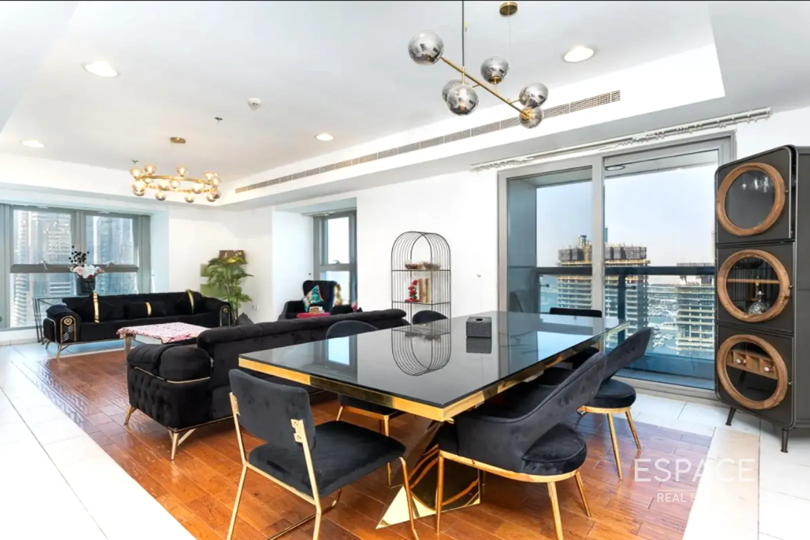 PropertiesGalleryCamera