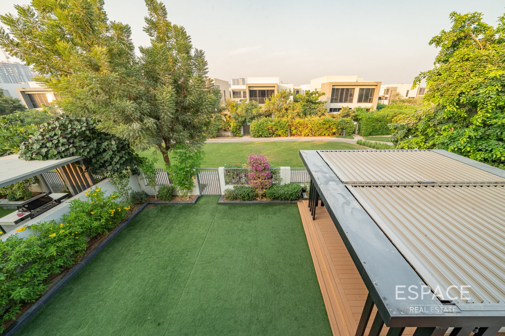 single static gallery