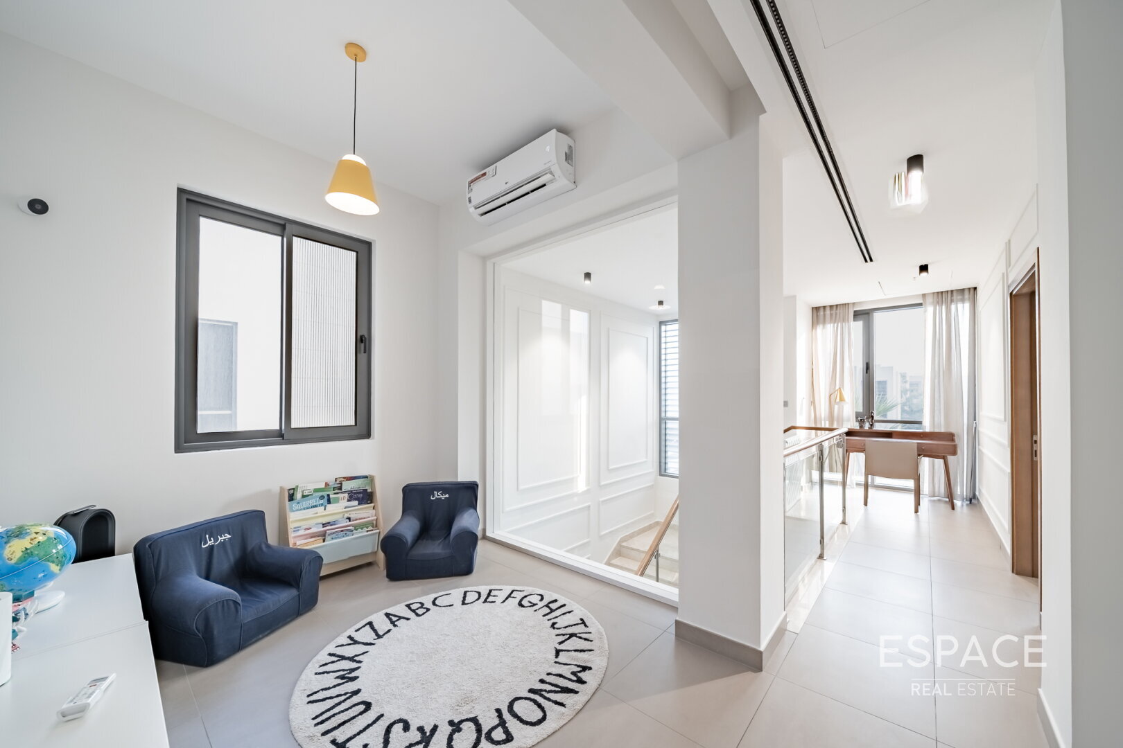 PropertiesGalleryCamera