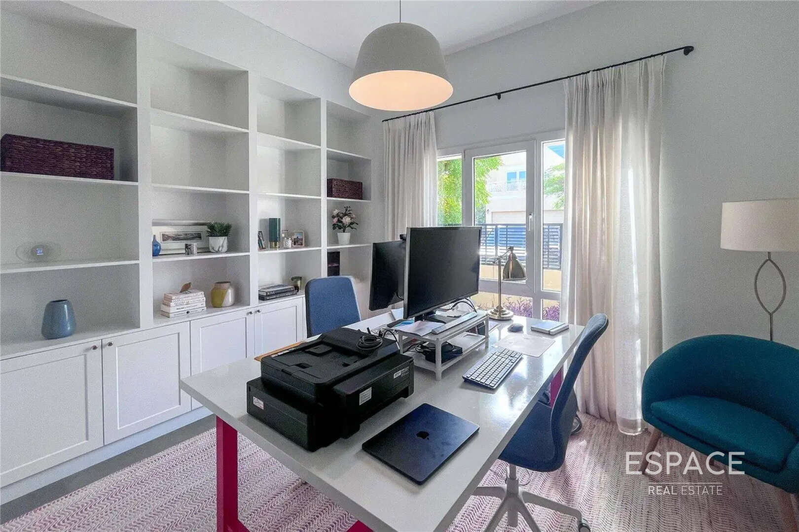 PropertiesGalleryCamera