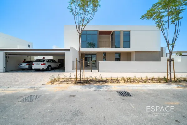 Tilal Al Furjan - Phase 2, Al Furjan, Dubai - Espace