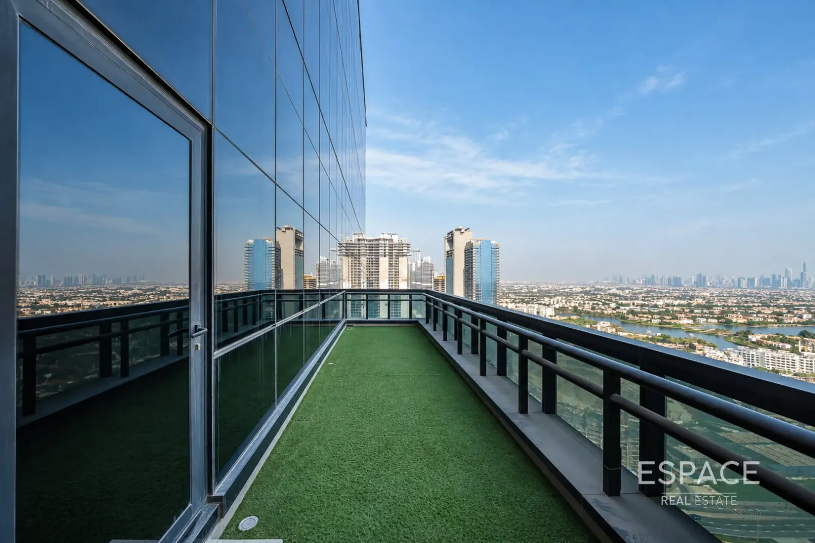 PropertiesGalleryCamera