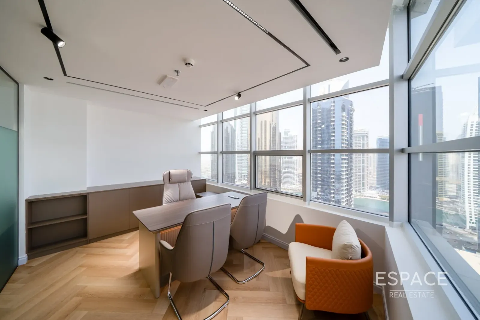 PropertiesGalleryCamera