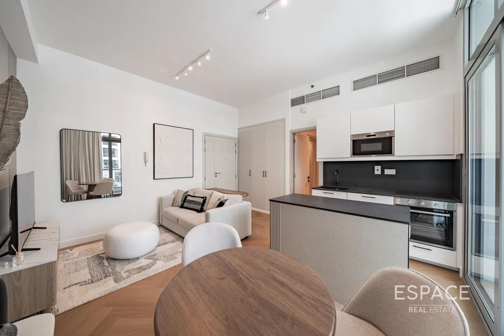 single static gallery