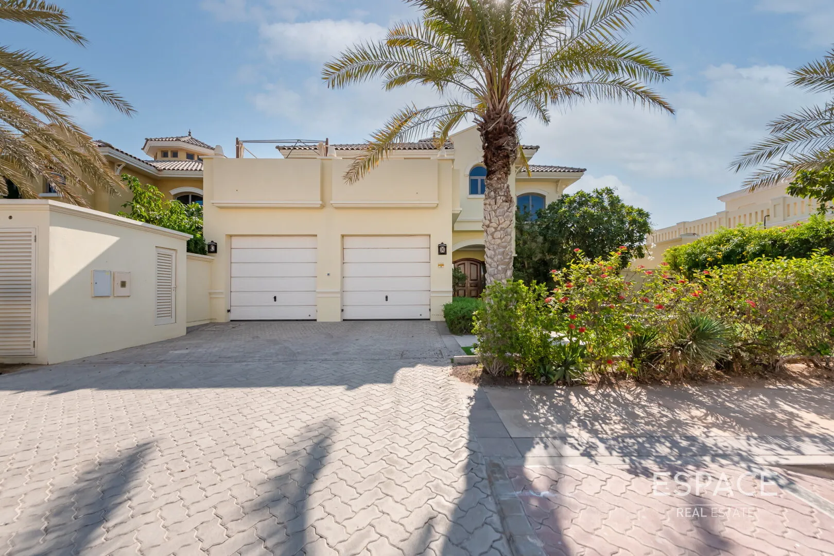 PropertiesGalleryCamera