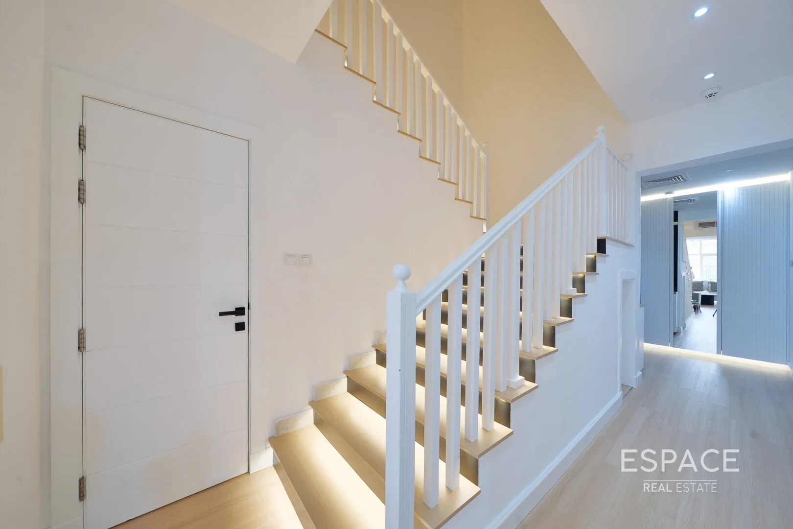 single static gallery