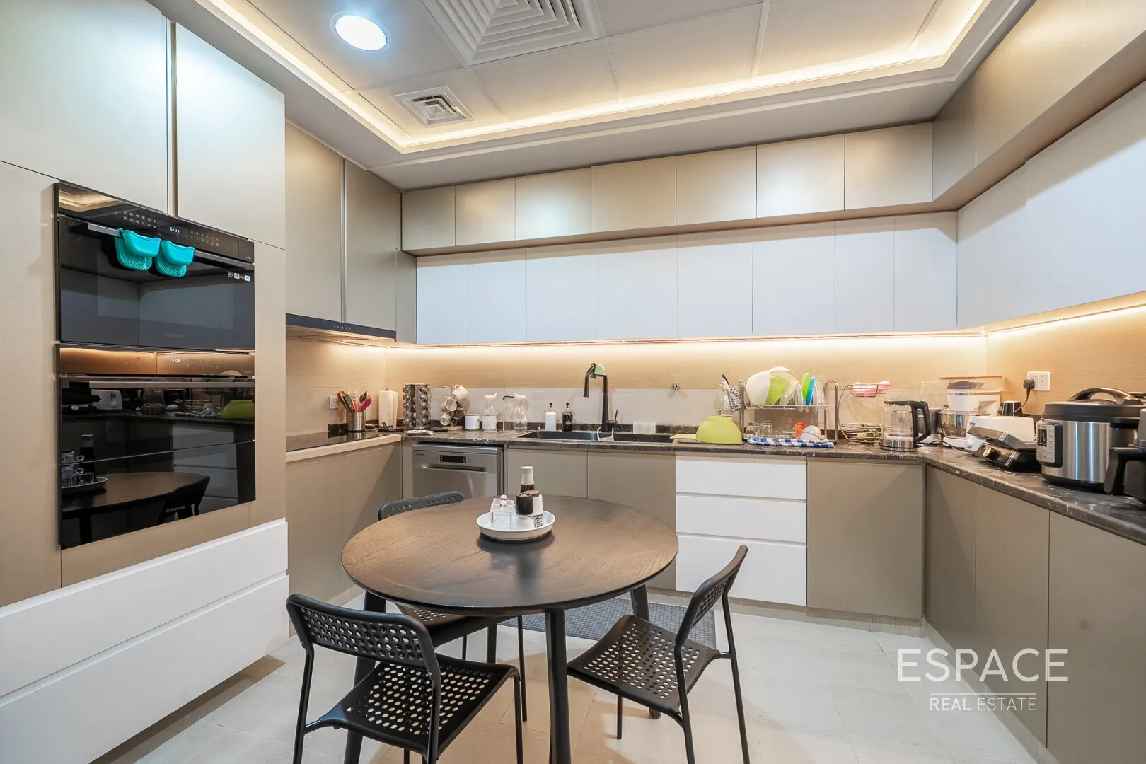 single static gallery