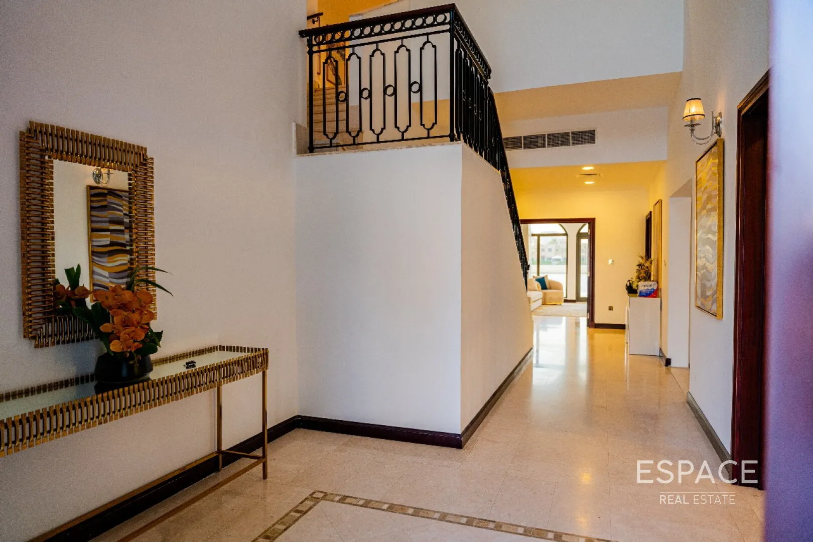 single static gallery