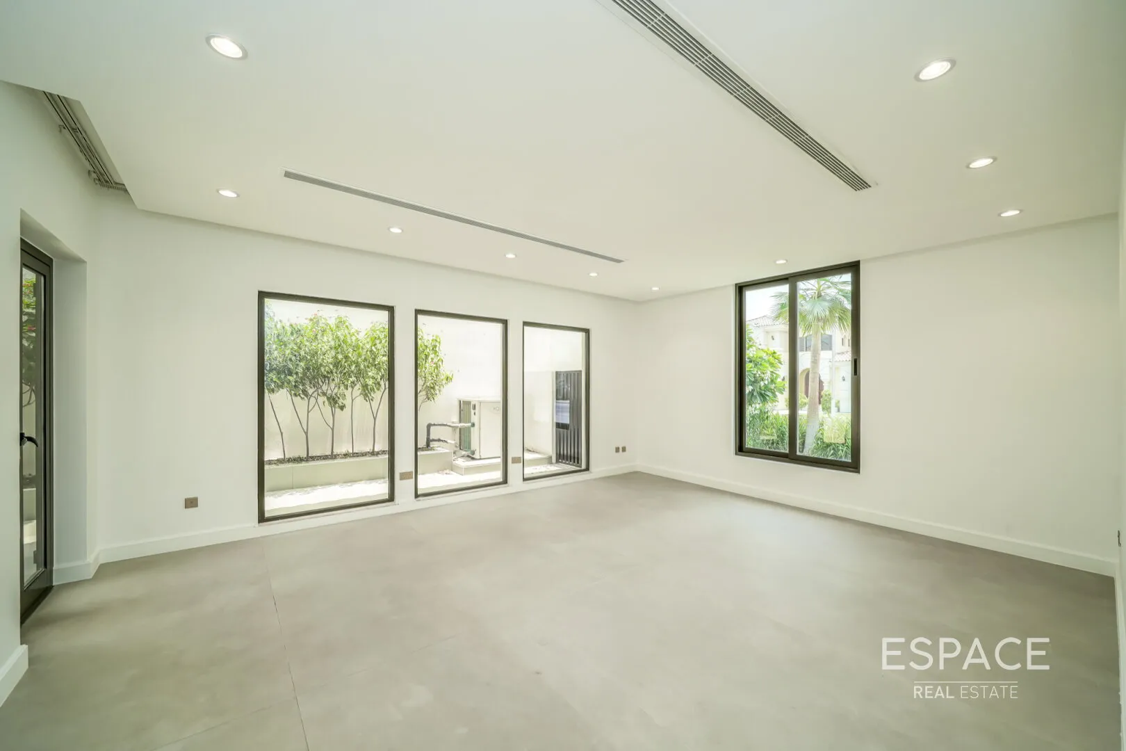 single static gallery