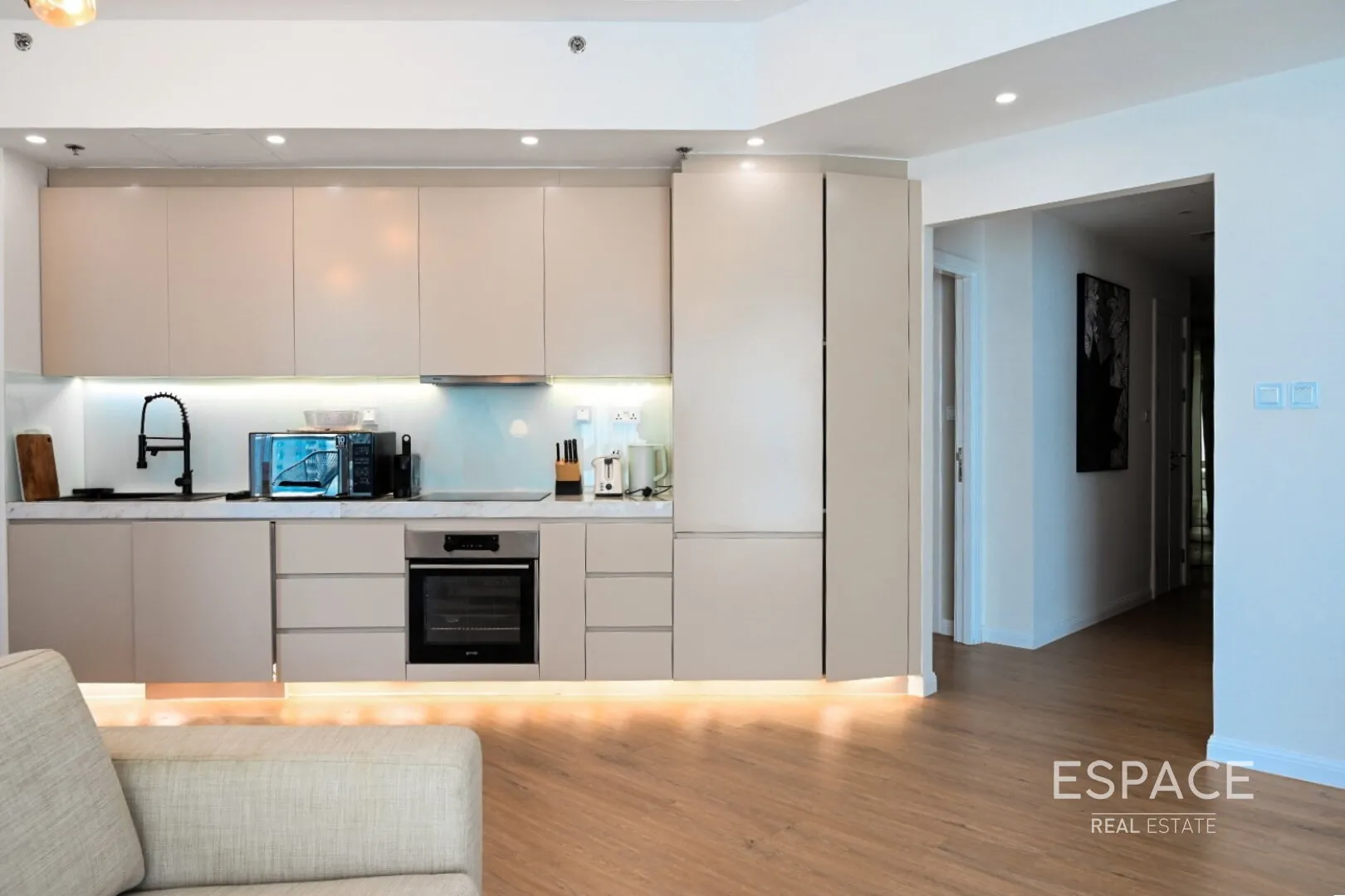 single static gallery