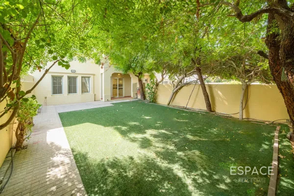 Springs 15, Springs, Dubai - Espace
