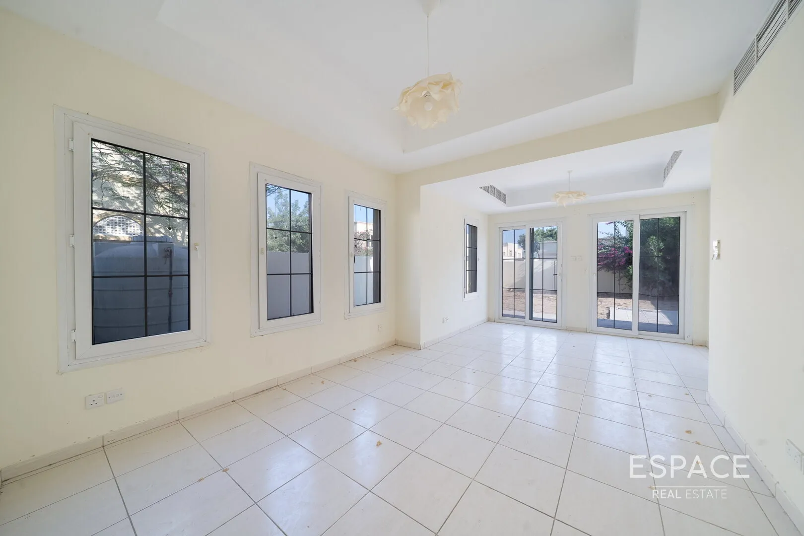 single static gallery