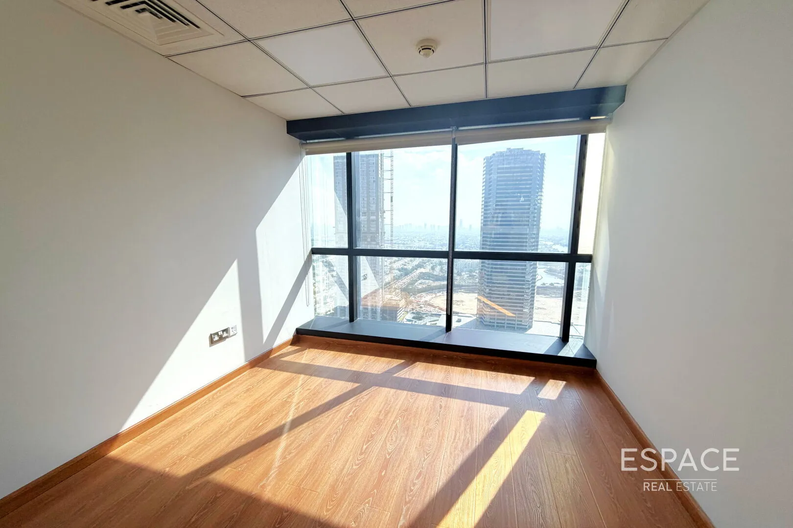 PropertiesGalleryCamera