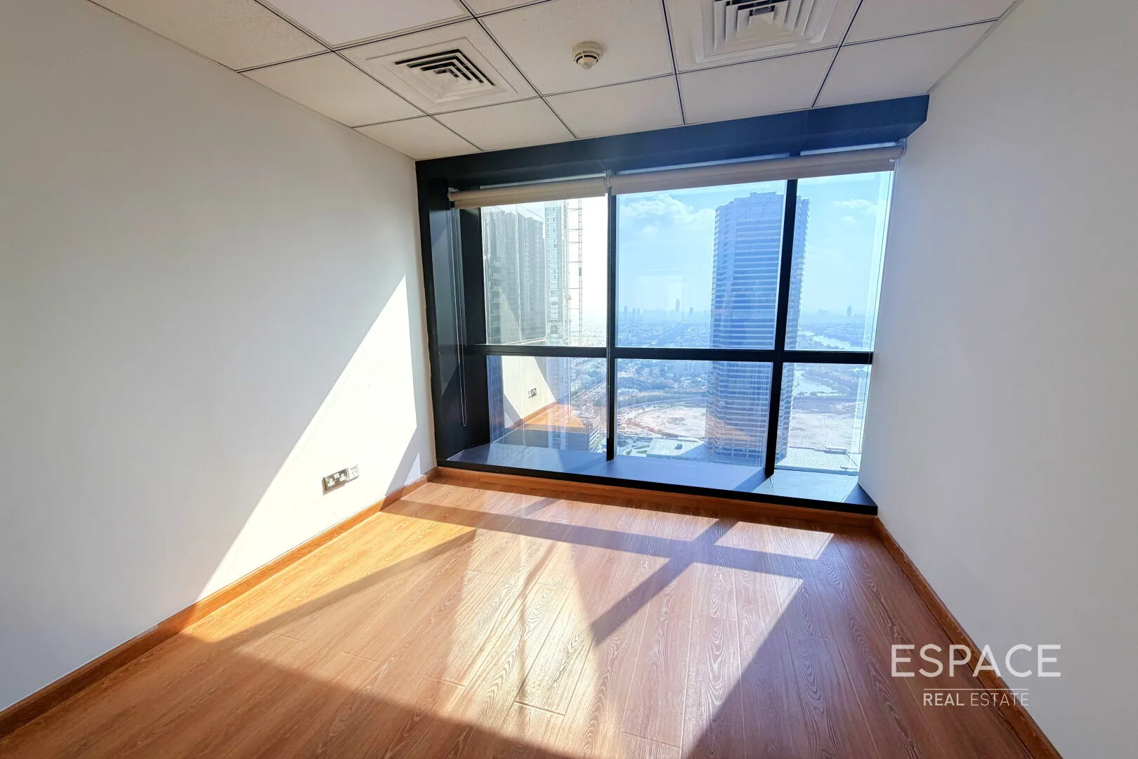 PropertiesGalleryCamera