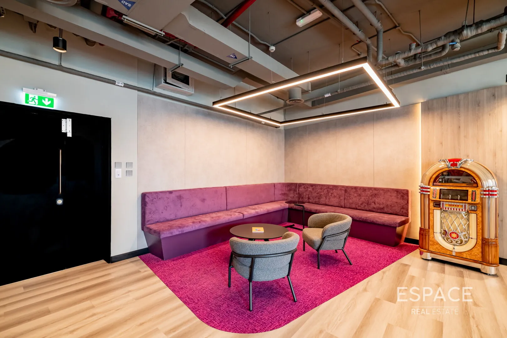 PropertiesGalleryCamera