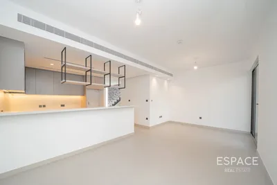 Aura Gardens, Tilal Al Ghaf, Dubai - Espace