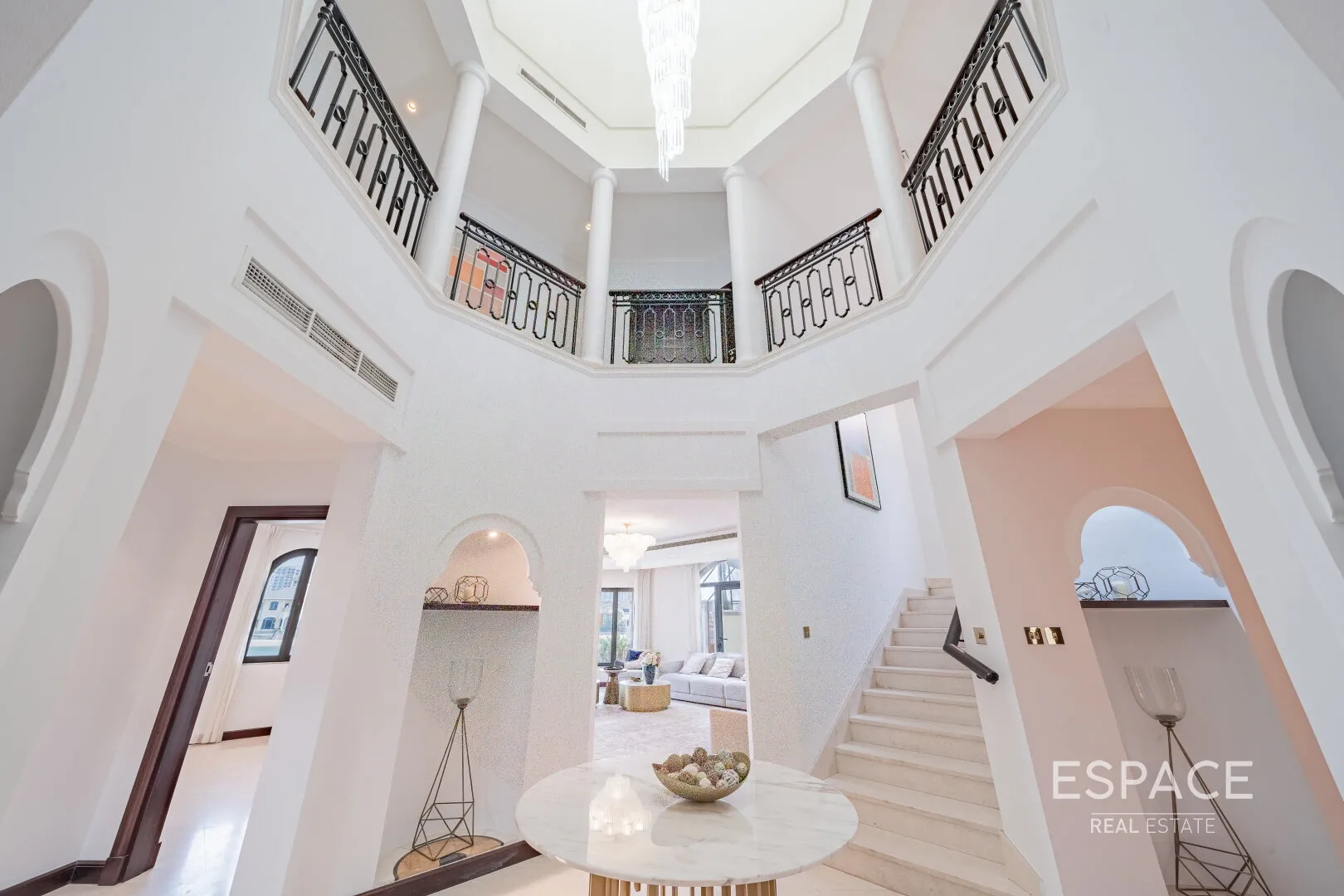 single static gallery