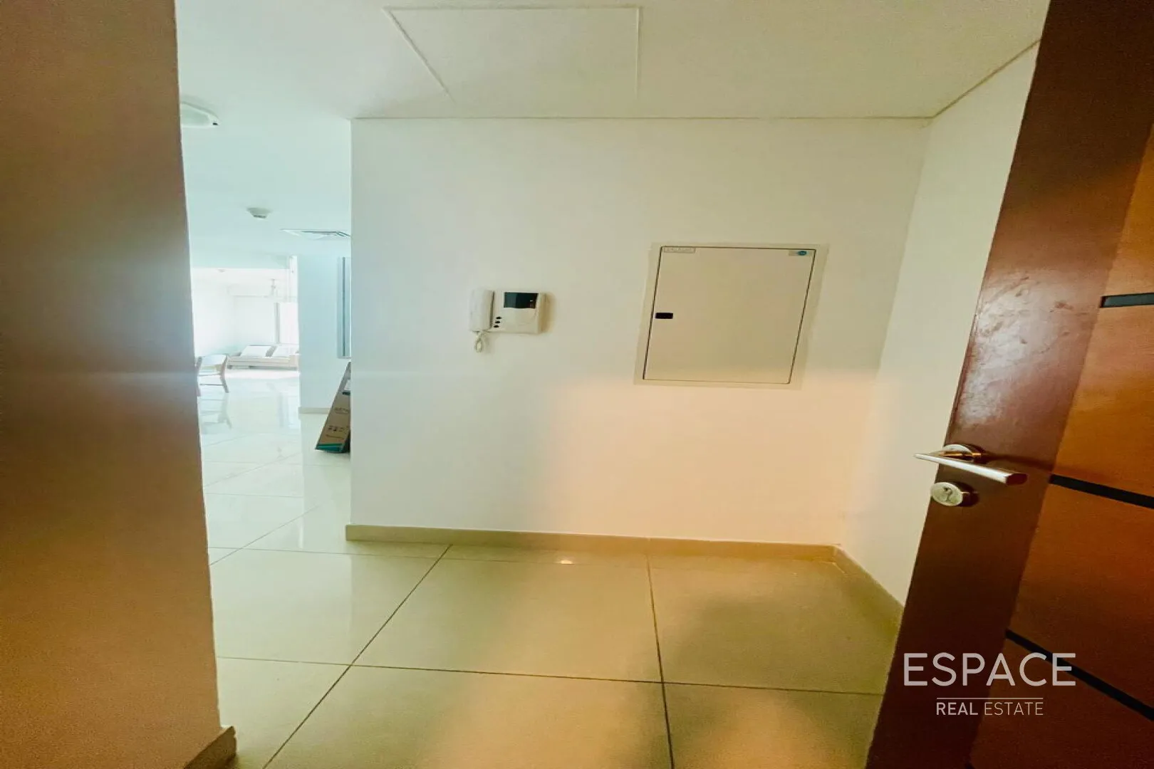 single static gallery