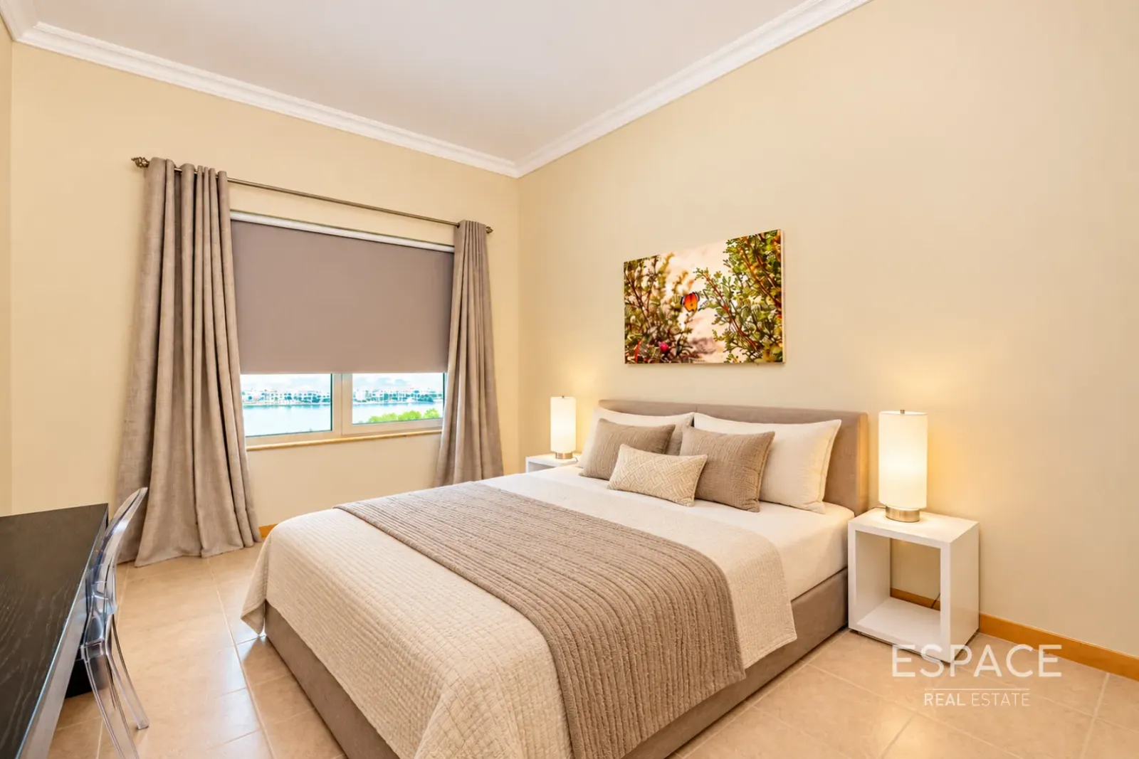 PropertiesGalleryCamera