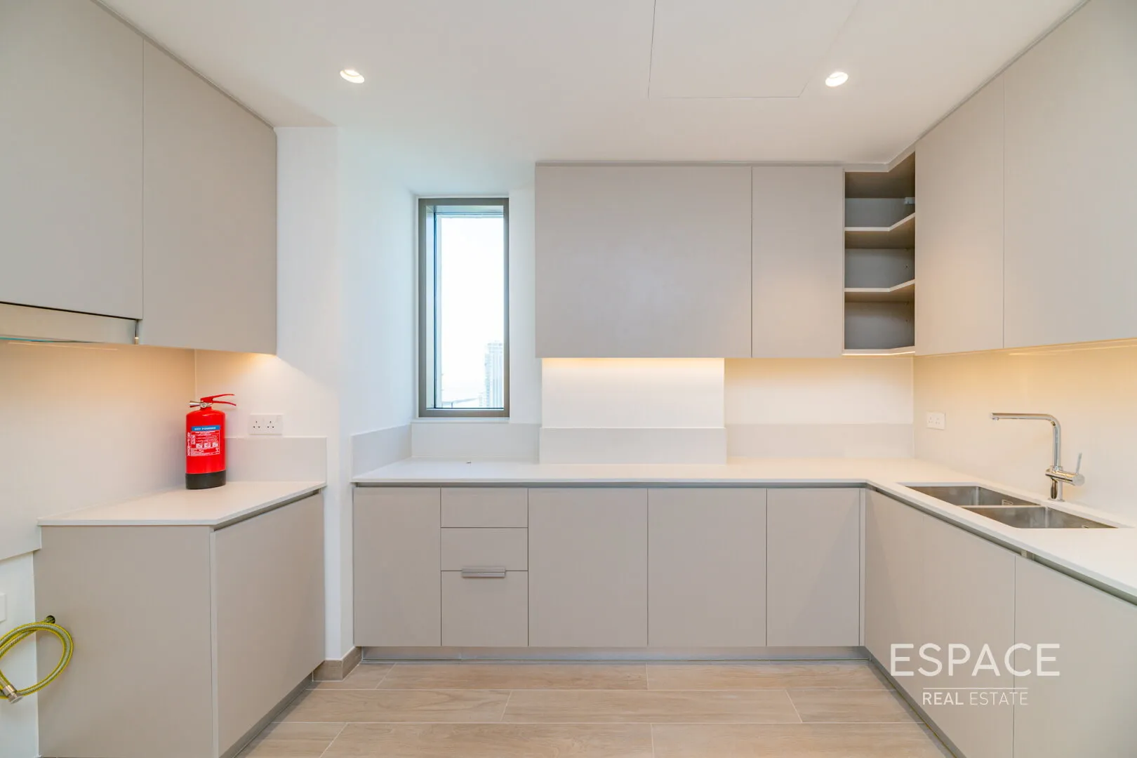 single static gallery