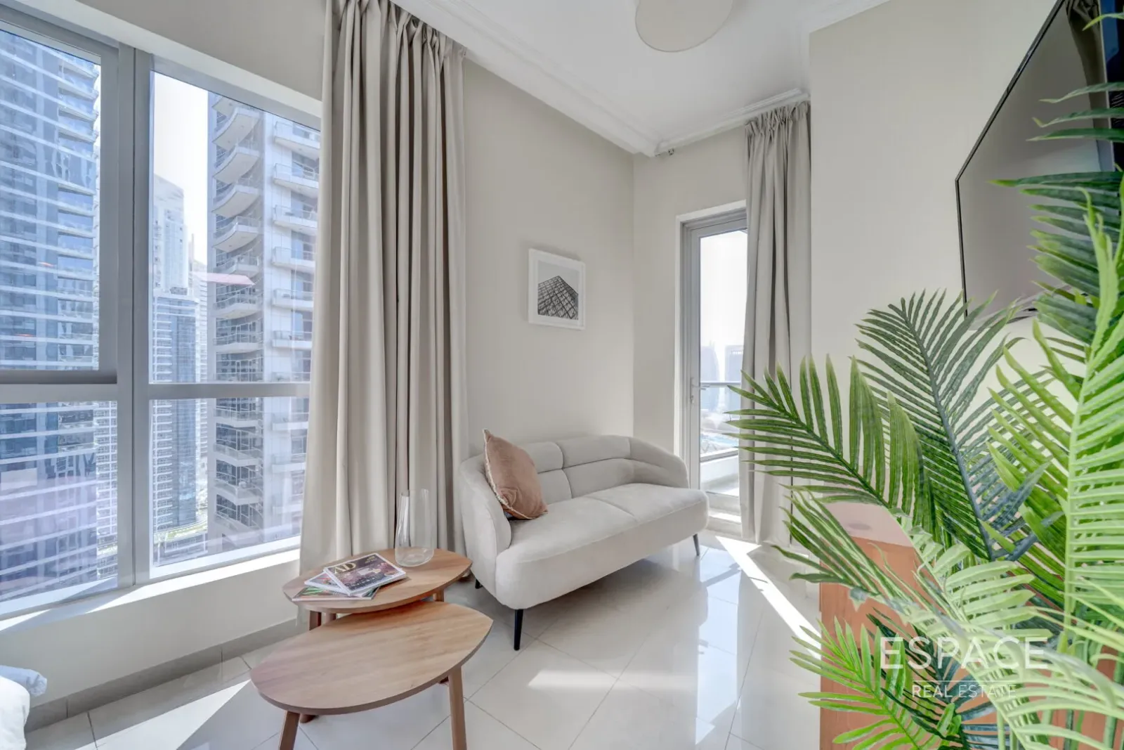 PropertiesGalleryCamera