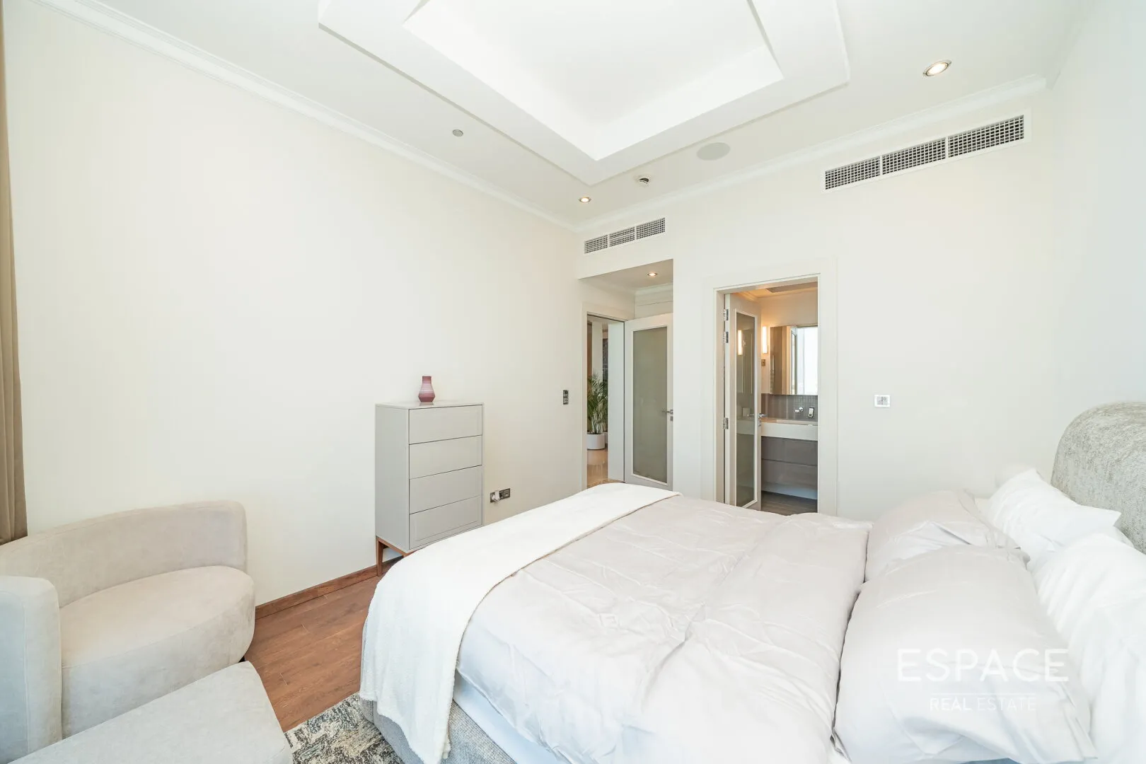 single static gallery