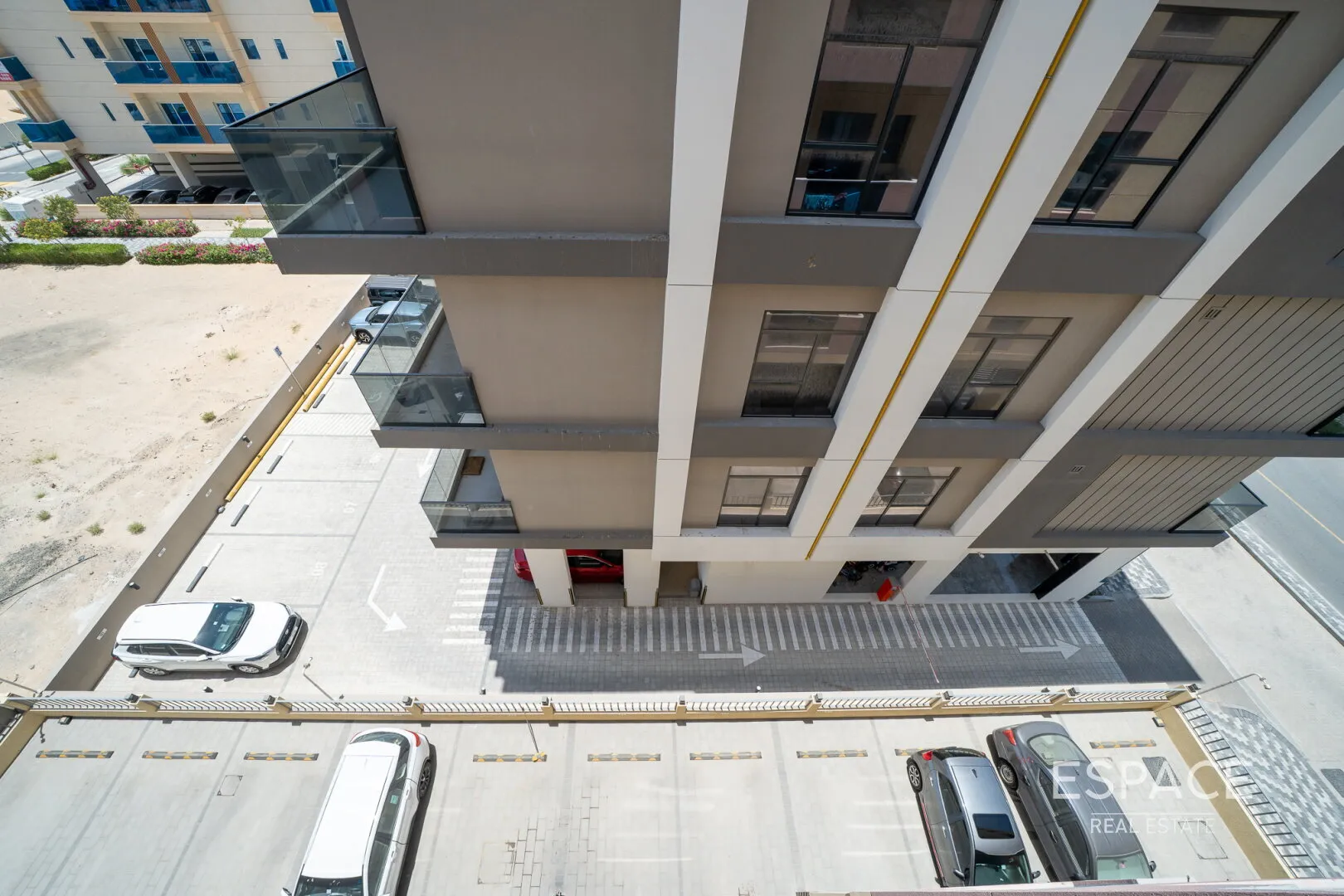 PropertiesGalleryCamera