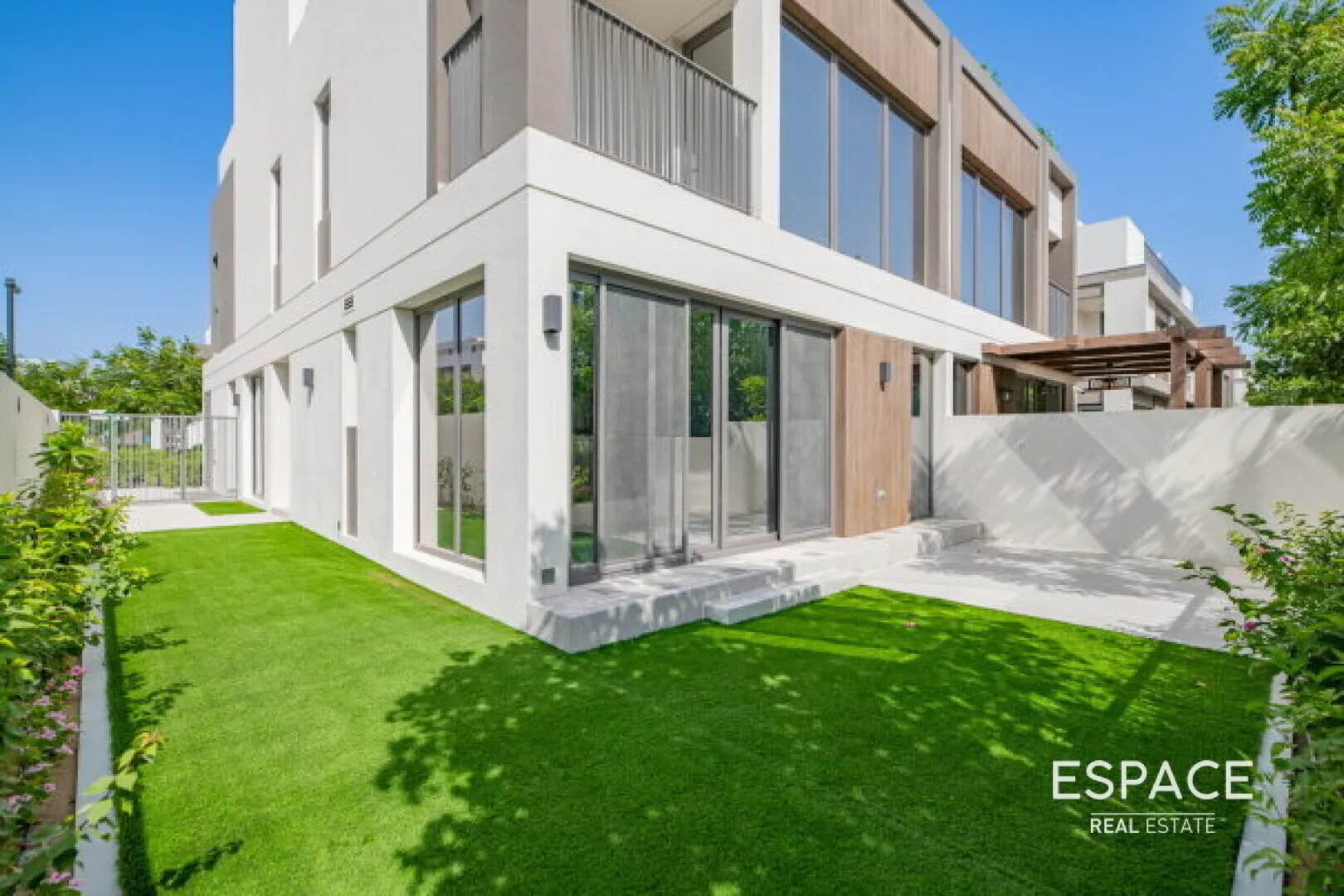 single static gallery