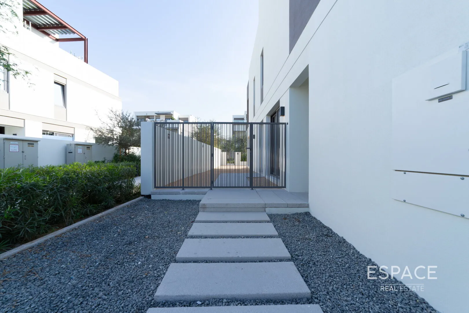 single static gallery