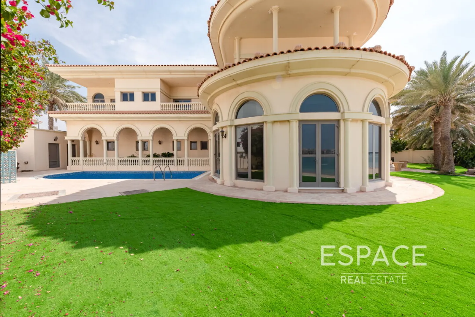 PropertiesGalleryCamera
