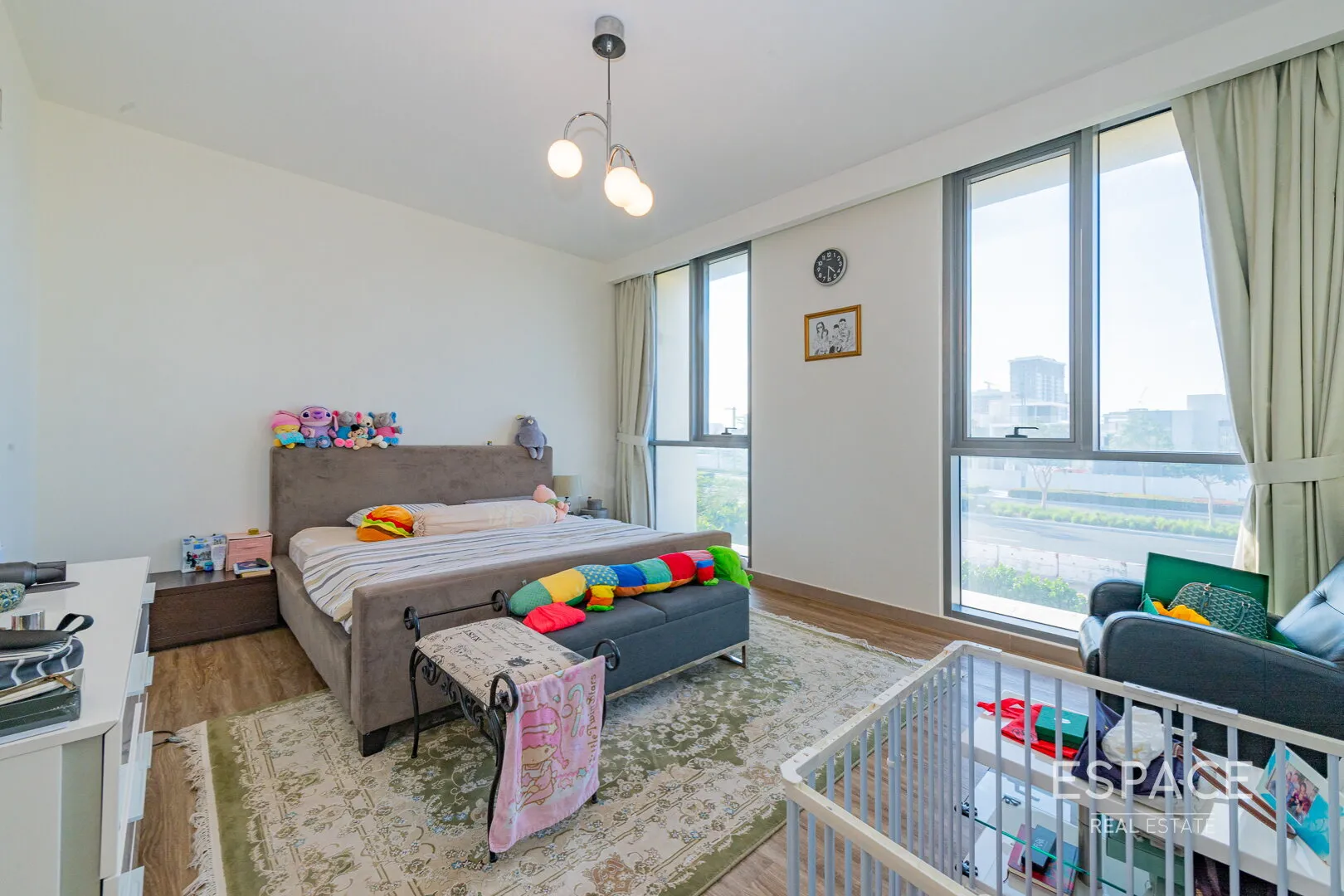 PropertiesGalleryCamera